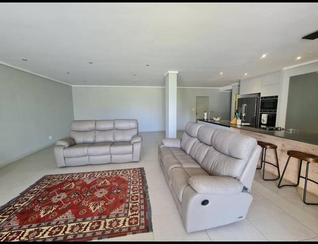 2 BEDROOM APARTMENT FOR SALE IN MIDFIELDS